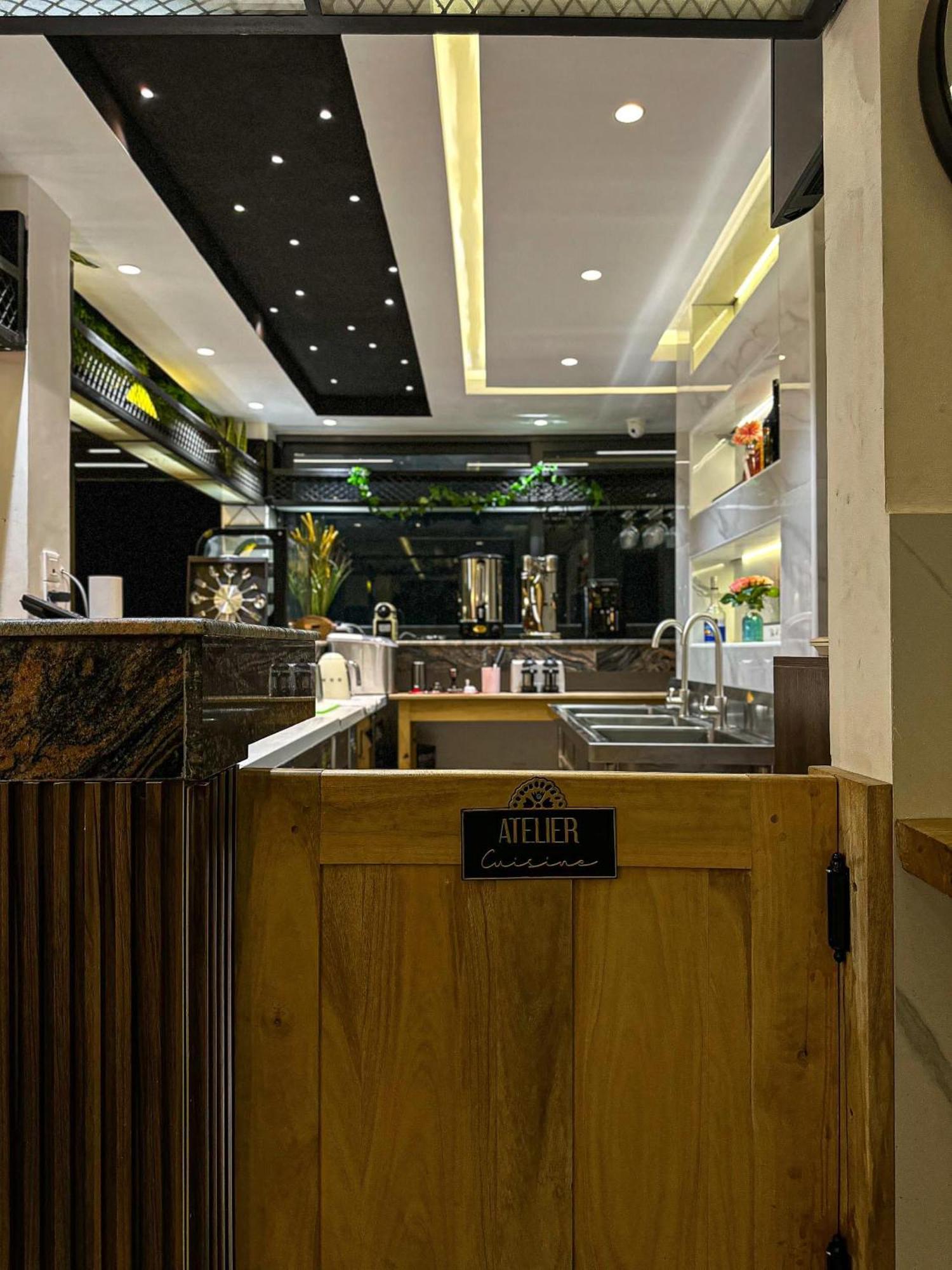 Klik Klak Appart Hotel Cotonou Buitenkant foto