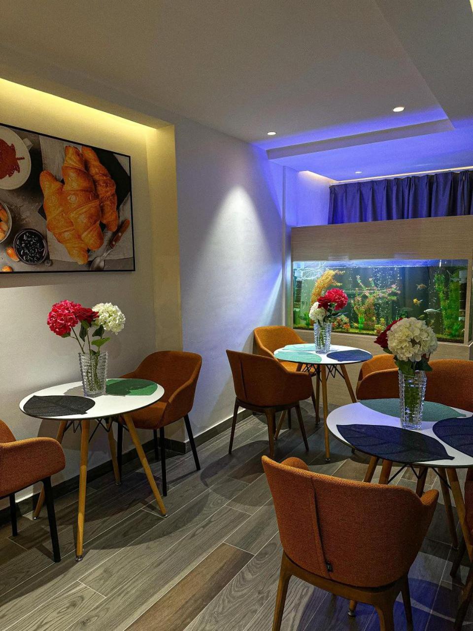 Klik Klak Appart Hotel Cotonou Buitenkant foto